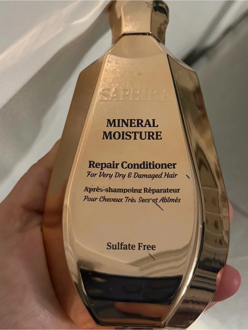 Saphira Mineral Moisture Shampoo & Conditioner Duo for Very Dry / Damaged Hair